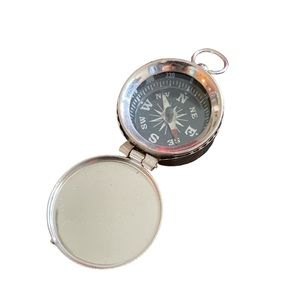 Silver Compass with Lid - Working Silver Compass